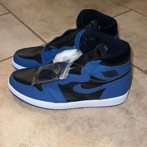 Air Jordan Retro 1 High OG “ Marina Blue”